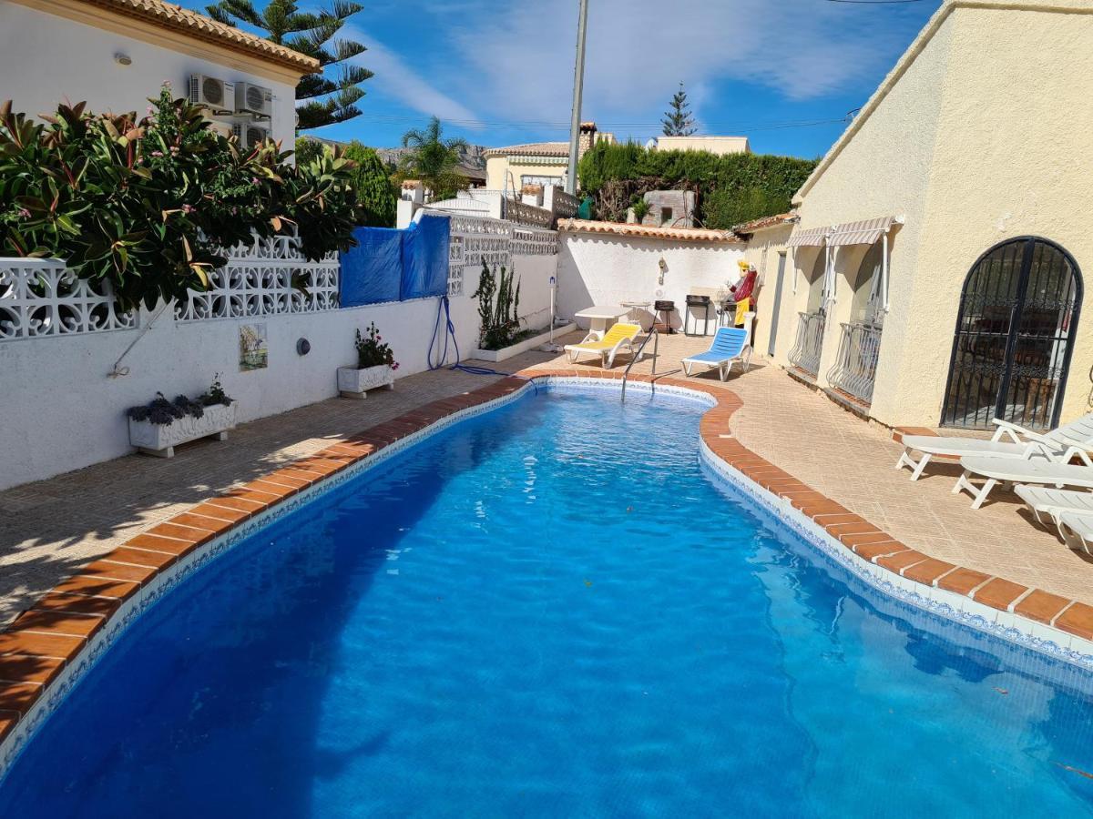 Lolita Calpe Exterior photo